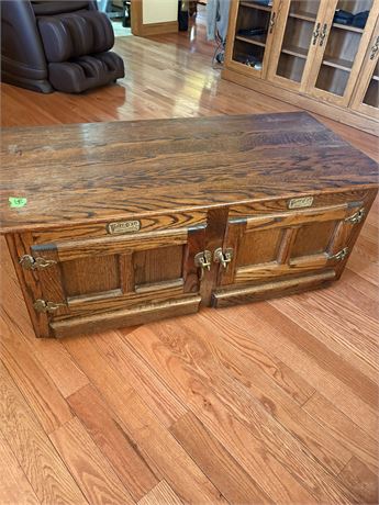 Coffee Table with Lift Top, "White Clad" Simmons Hardware Co