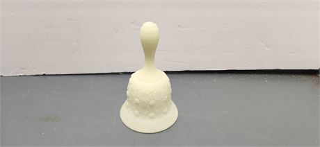 Vintage Fenton Custard Satin Uranium Ivory Daisy And Button Glass Bell