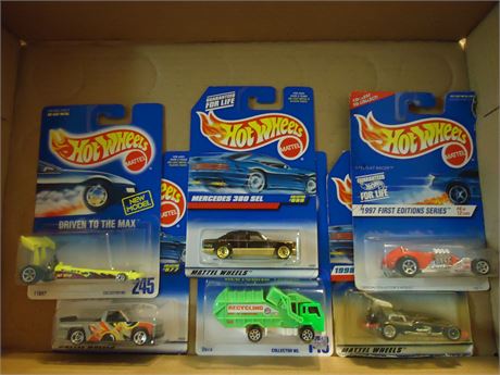 6 Vintage Hot Wheels