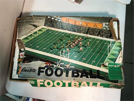 Tudor True-Action Electric Football Game