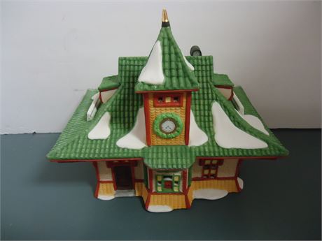 Heritage Village Collection Alpine Village Series Decorative House