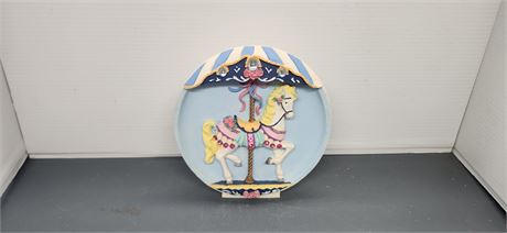 Carousel Collector Musical Plate. Tested & Works