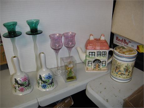 Lot of Glassware