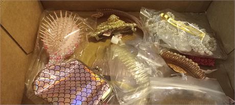 Various Hair Pins & Clips