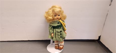 Vintage Storybook Dolls "Muffie" Doll