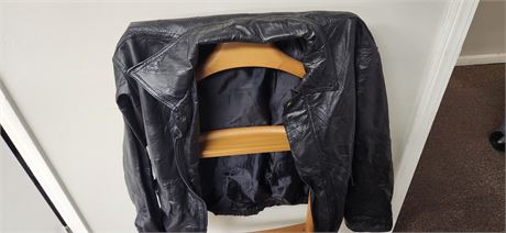 Napoline Leather Outfitters Leather Coat. Size Large