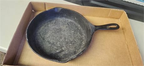 Cast Iron Skillet