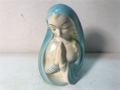 Praying Madonna Planter Unmarked