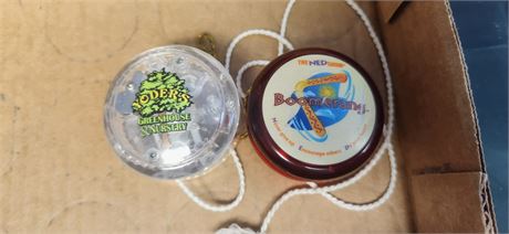 2 Collectible Yo-Yo's