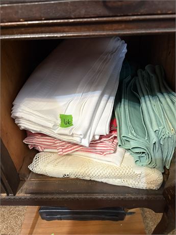 Table Clothe, Napkins