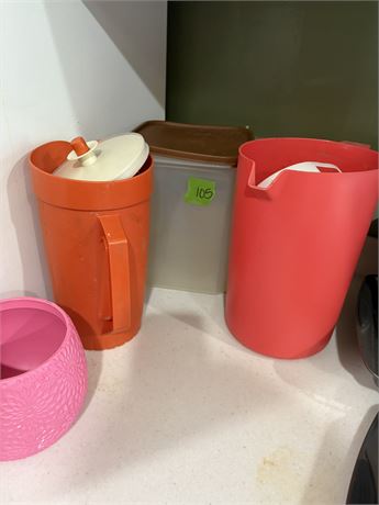 Tupperware Pitcher, Plastic Containers