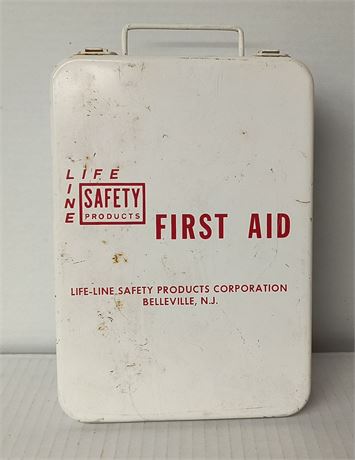 Vintage Life Line First Aid Kit