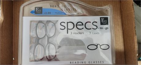 Specs 3 Reader Glasses & 3 Cases