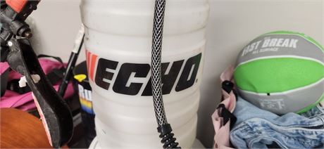 2 gallon sprayer