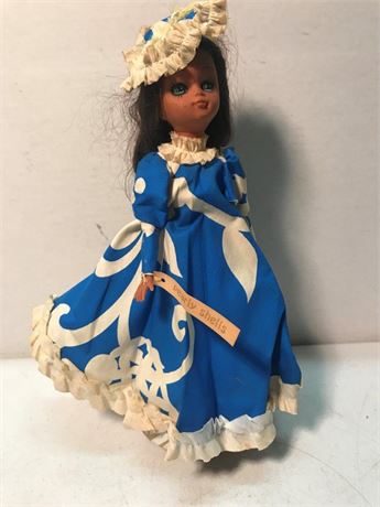 1960's Lanakila Crafts Pearly Shell Music Box Doll