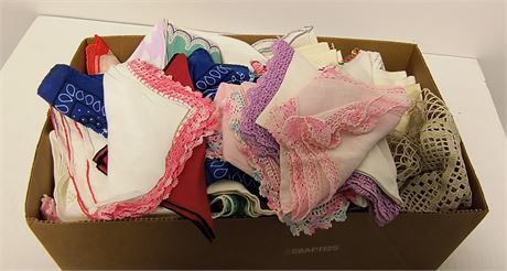 Lot Of Vintage Linens