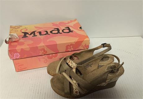 Mudd Shoes. Size 8M