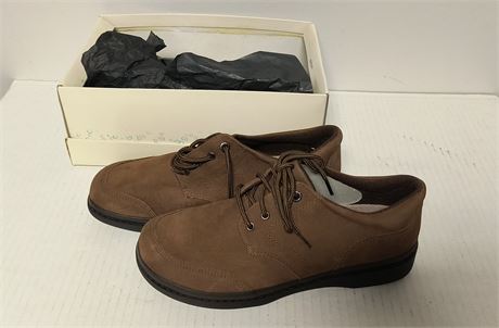 Easy Spirit Shoes. Size 8-1/2
