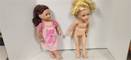 2 Baby Dolls