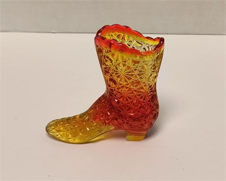Fenton Amberina Daisy And Button Boot. Glows