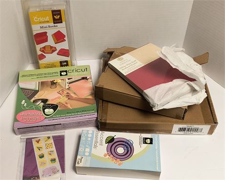 Cricut Crafting items