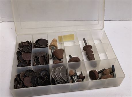 Sanding Kit And Storage Case