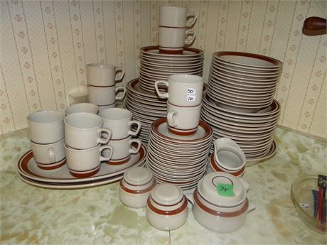 Dish Set