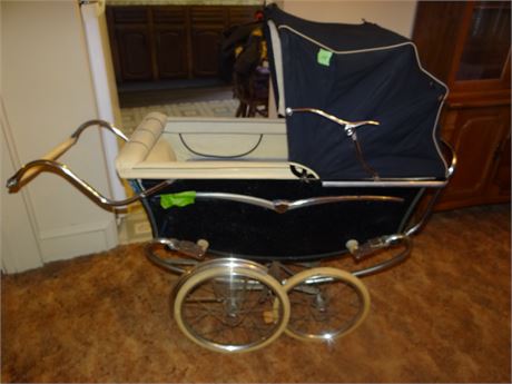 Cool Vintage Baby Buggy