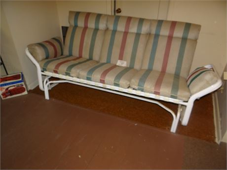 Patio Lounge