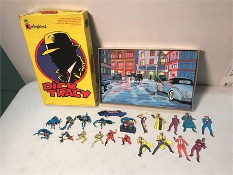 Dick Tracy Colorforms Playset with Additional Batman