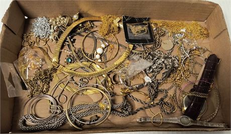Lot Of Jewelry