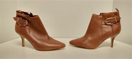 Marc Fisher Woman's Ankle Boots. Size 7 1/2