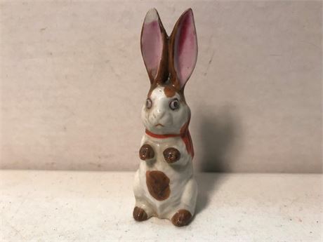 Japan Rabbit Figurine