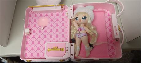 NaNa Surprise Doll & Carry Case