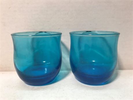 2 Blue Glass Cups
