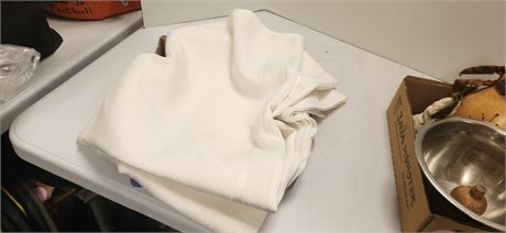 Table cloth