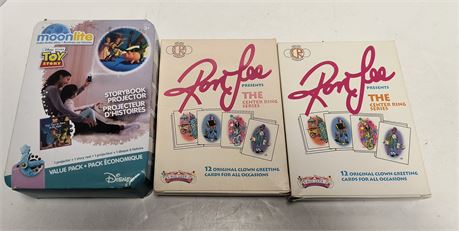 Moonlite Toy Story Storybook Projector Value Pack & Ron Lee Clown Greeting Cards