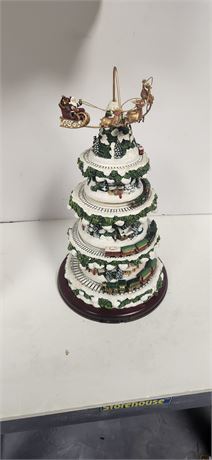 Thomas Kinkade Wonderland Express Christmas Tree. Has Some Damage