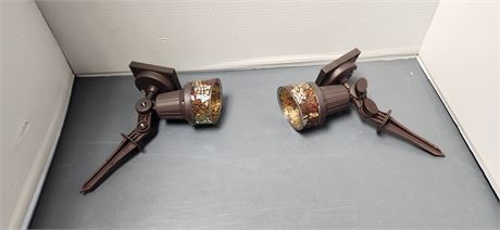 2 Solar Landscaping Lights