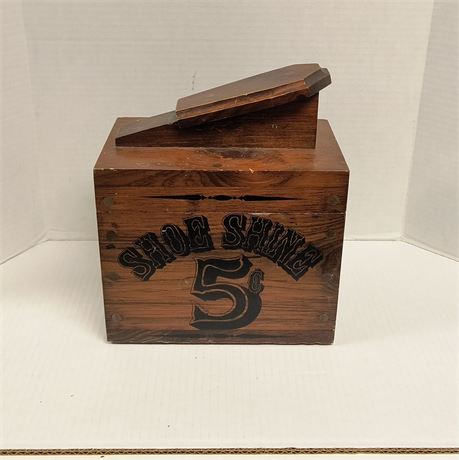Vintage Shoe Shine Kit In Vintage Pine Valet Box