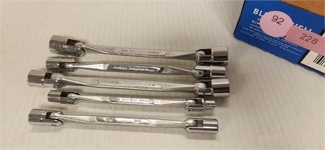 Double Flex Head Wrenches