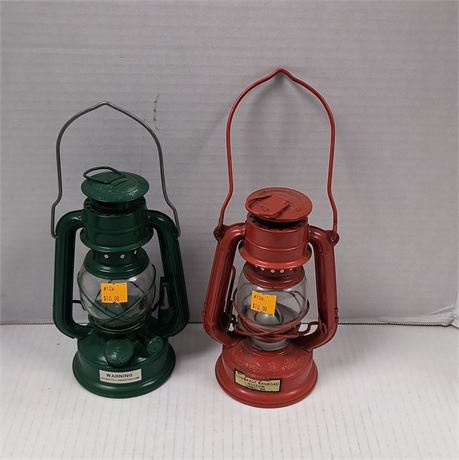 Pair of small lanterns