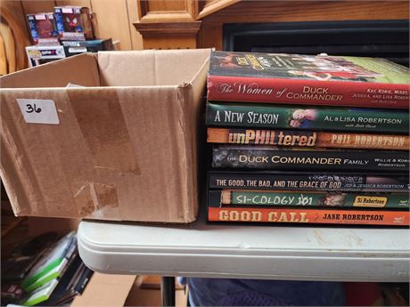 Lot of Duck Dynasty Books