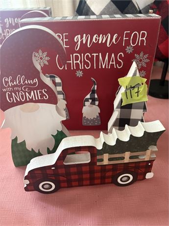 Christmas Gnome Decor