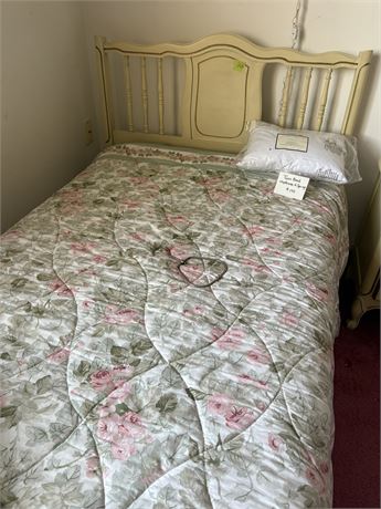 Twin Bed (Matches Lot 261)