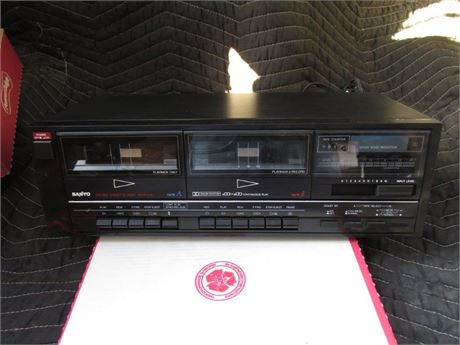 Sanyo Double Cassette Deck