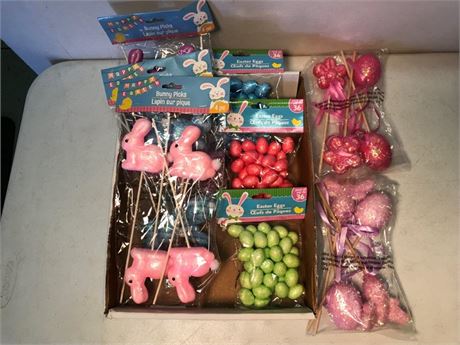 Flat of Easter Decorations