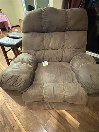 Recliner (well used)