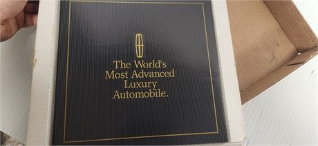 1988 Lincoln Continental Book