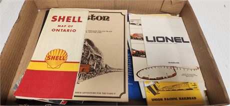 Vintage Gas Station Maps & Tourist Brochures